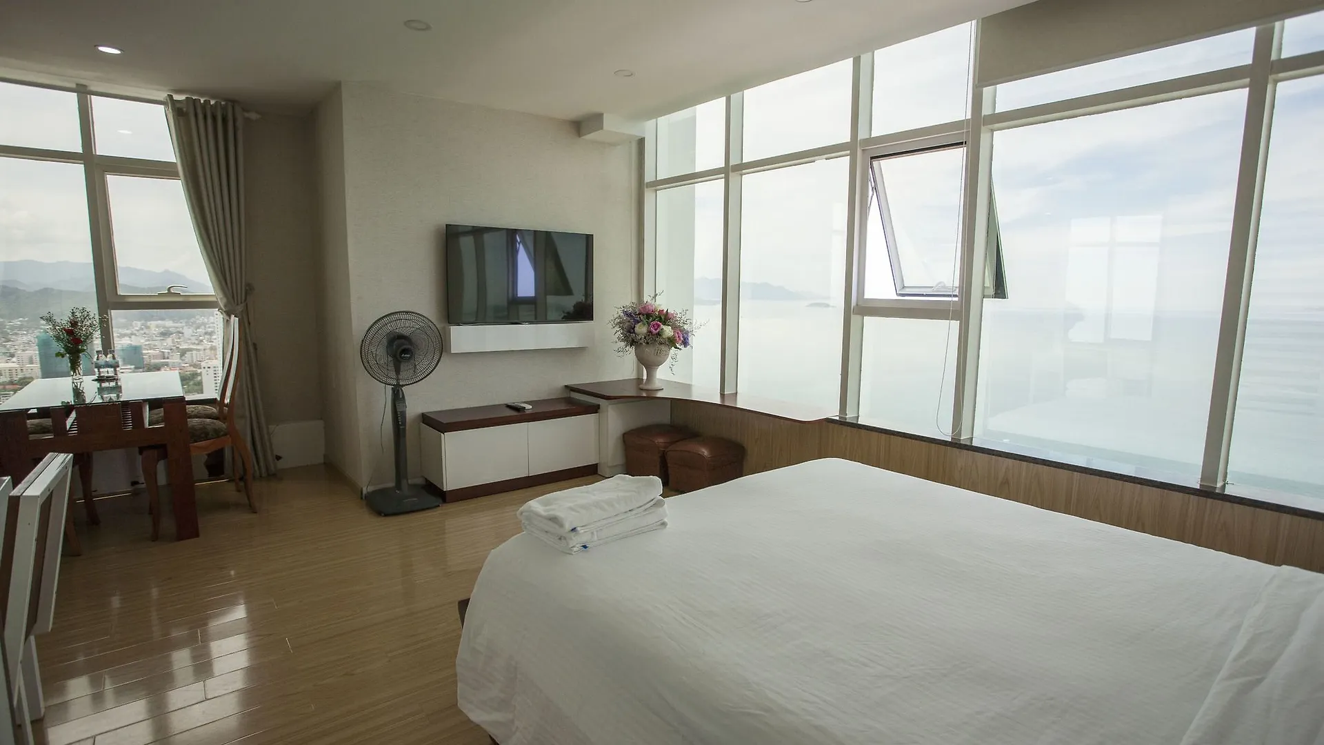 Hoang Kim Apartment Nha Trang 0*,